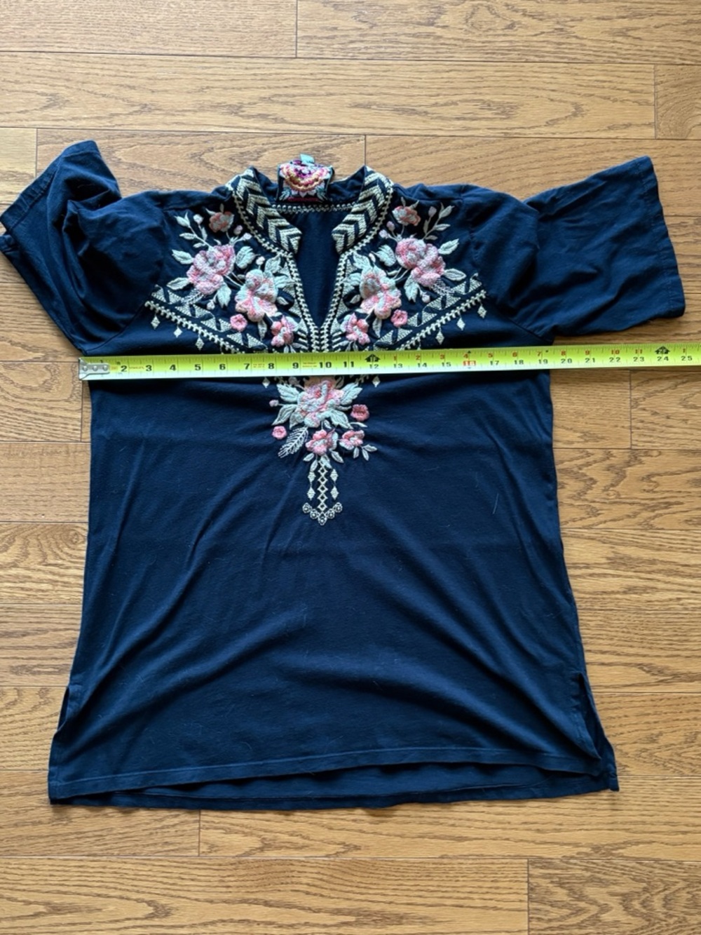 Johnny Was Pink Embroidered Floral Cotton Tunic Top Size Small - Picture 9 of 10